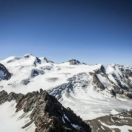 Apart Brigitta Sankt Leonhard im Pitztal Exterior photo